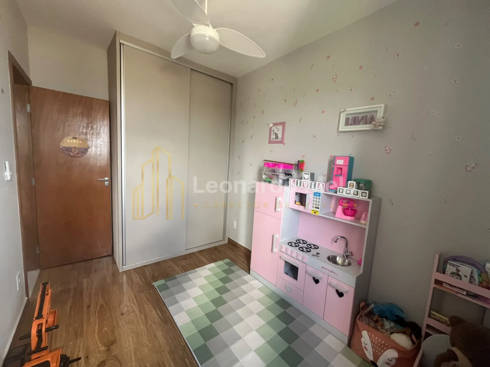 Apartamento à venda no  Bairro Palmeiras, Ibírite